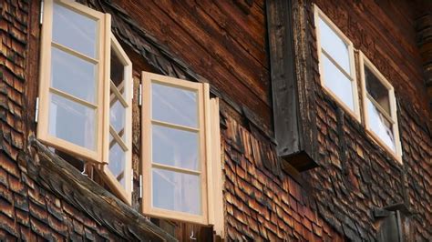Die Reparatur Von Historischen Holzfenstern